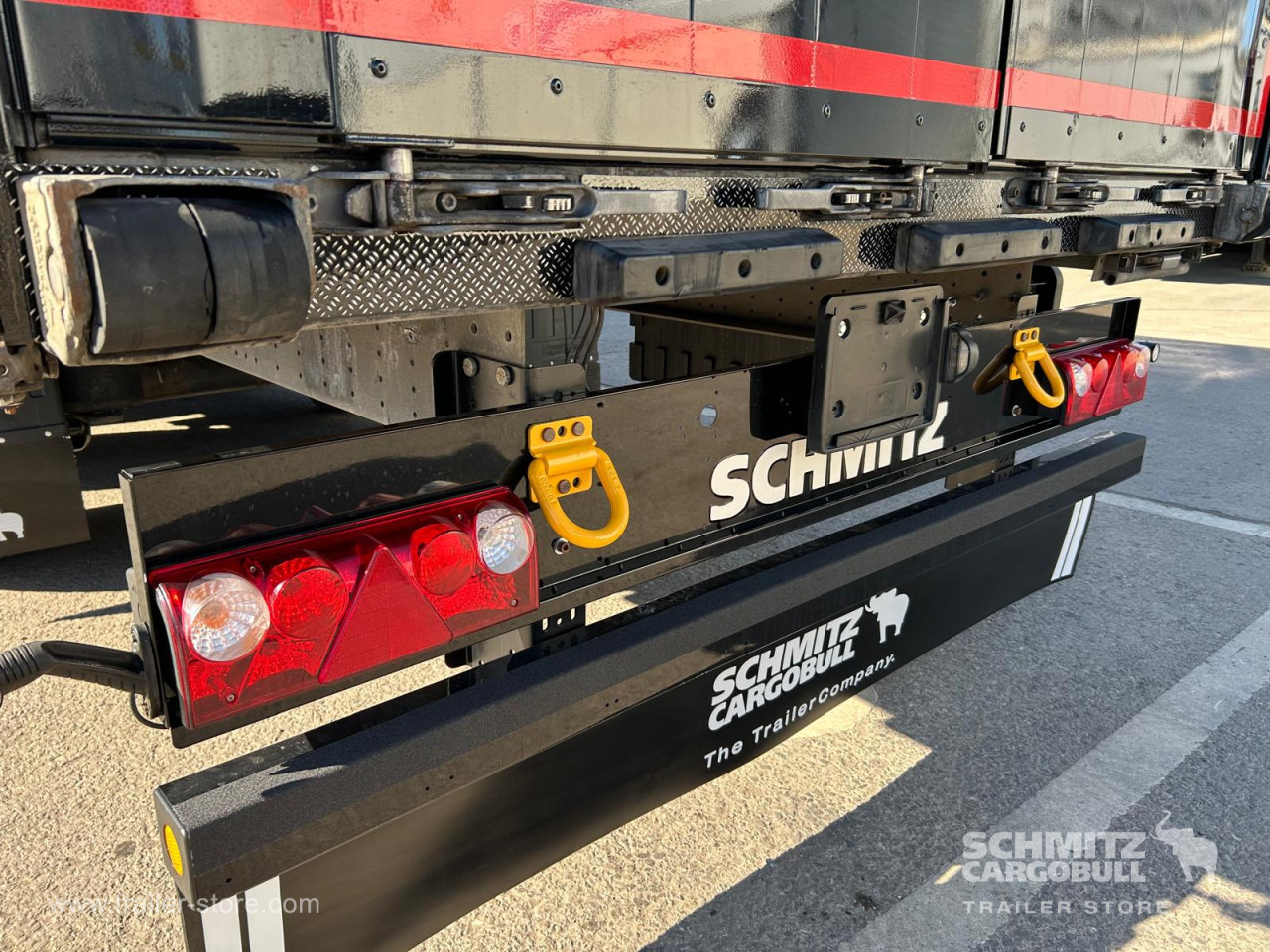 SCHMITZ Curtainsider Standard UK - Curtainsider semi-trailer: picture 3 SCHMITZ Curtainsider Standard UK - Curtainsider semi-trailer: picture 3