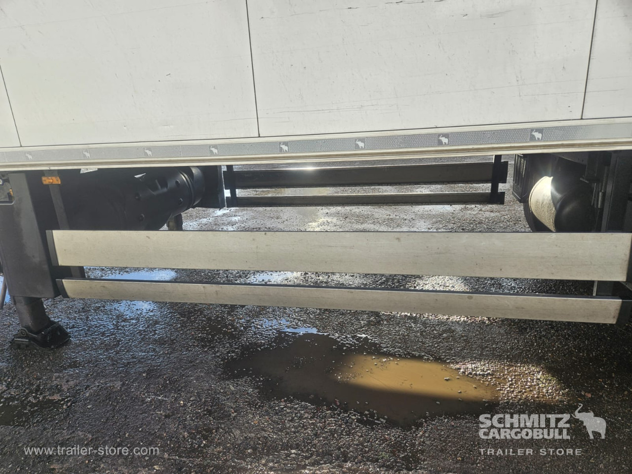SCHMITZ Reefer Multitemp - Isothermal semi-trailer: picture 5 SCHMITZ Reefer Multitemp - Isothermal semi-trailer: picture 5