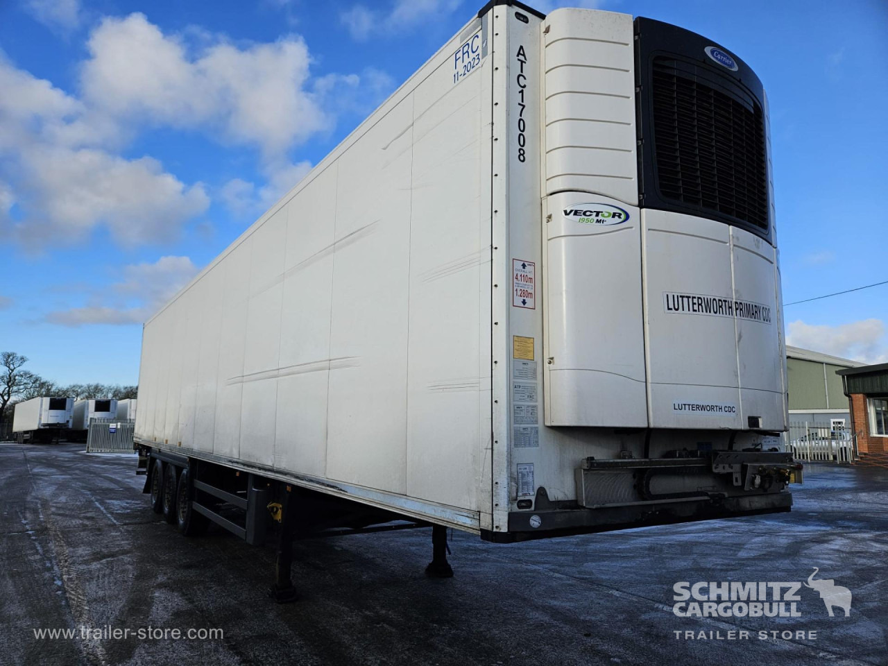SCHMITZ Reefer Multitemp - Isothermal semi-trailer: picture 1 SCHMITZ Reefer Multitemp - Isothermal semi-trailer: picture 1