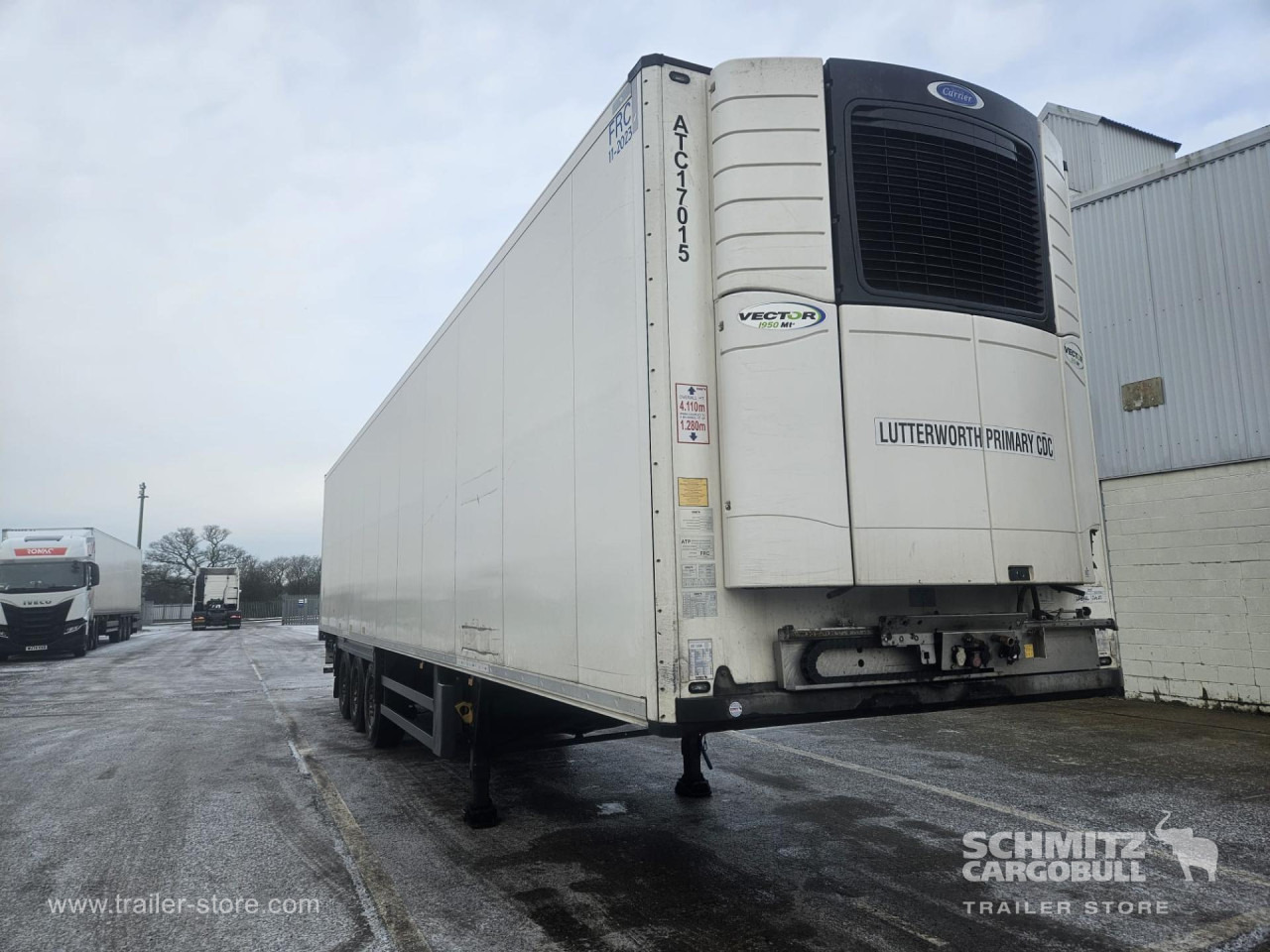 SCHMITZ Reefer Multitemp - Isothermal semi-trailer: picture 1 SCHMITZ Reefer Multitemp - Isothermal semi-trailer: picture 1