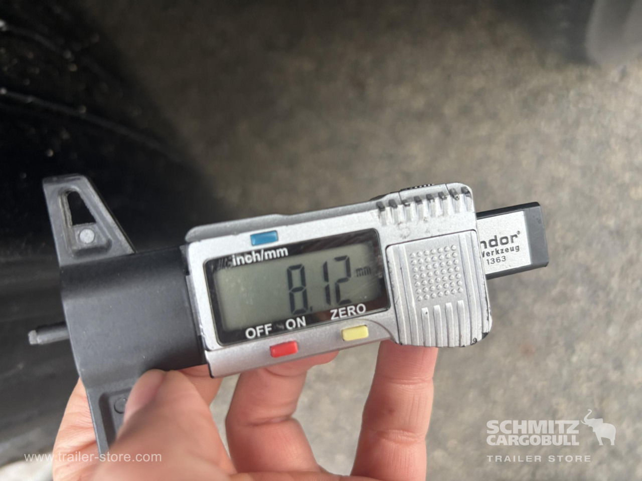 KRONE Curtainsider Standard - Curtainsider semi-trailer: picture 3 KRONE Curtainsider Standard - Curtainsider semi-trailer: picture 3