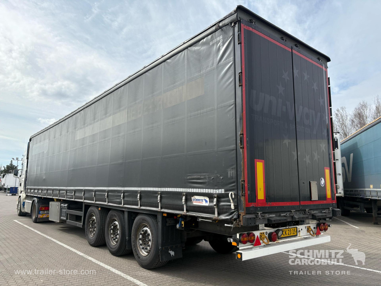 SCHMITZ Curtainsider Standard - Curtainsider semi-trailer: picture 2 SCHMITZ Curtainsider Standard - Curtainsider semi-trailer: picture 2