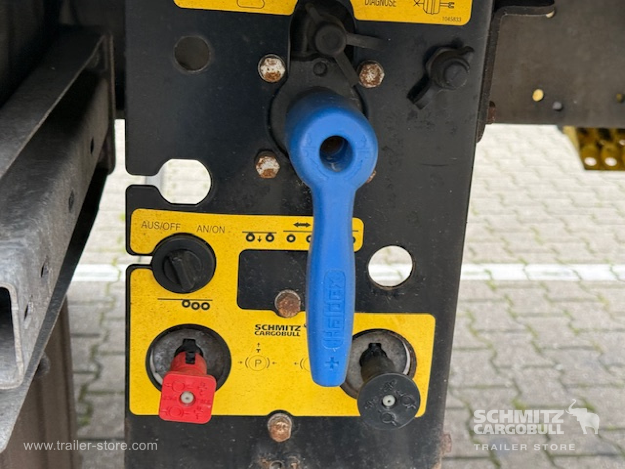 Isothermal semi-trailer SCHMITZ Oplegger Vries Multitemp Double deck: picture 6