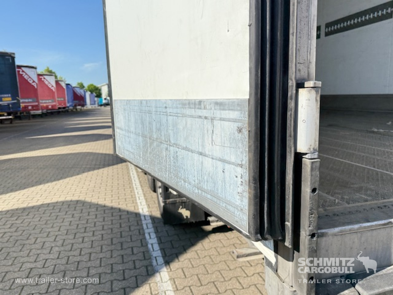 SCHMITZ Oplegger Vries Multitemp - Isothermal semi-trailer: picture 3 SCHMITZ Oplegger Vries Multitemp - Isothermal semi-trailer: picture 3