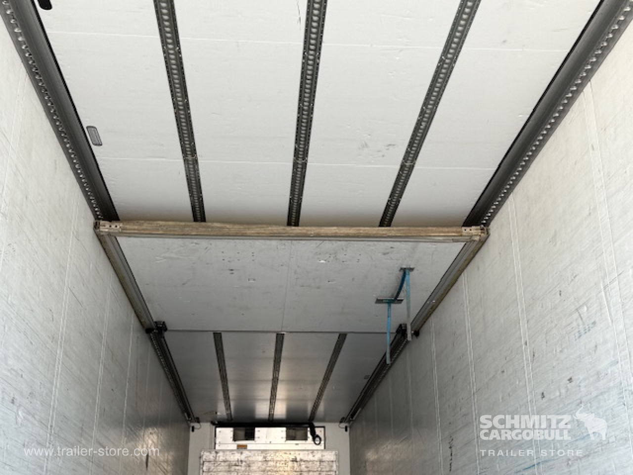 SCHMITZ Oplegger Vries Multitemp Taillift - Isothermal semi-trailer: picture 5 SCHMITZ Oplegger Vries Multitemp Taillift - Isothermal semi-trailer: picture 5
