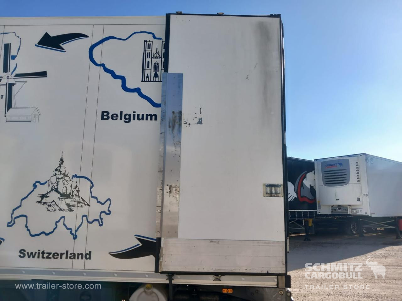 SCHMITZ Reefer Standard Taillift - Isothermal semi-trailer: picture 5 SCHMITZ Reefer Standard Taillift - Isothermal semi-trailer: picture 5