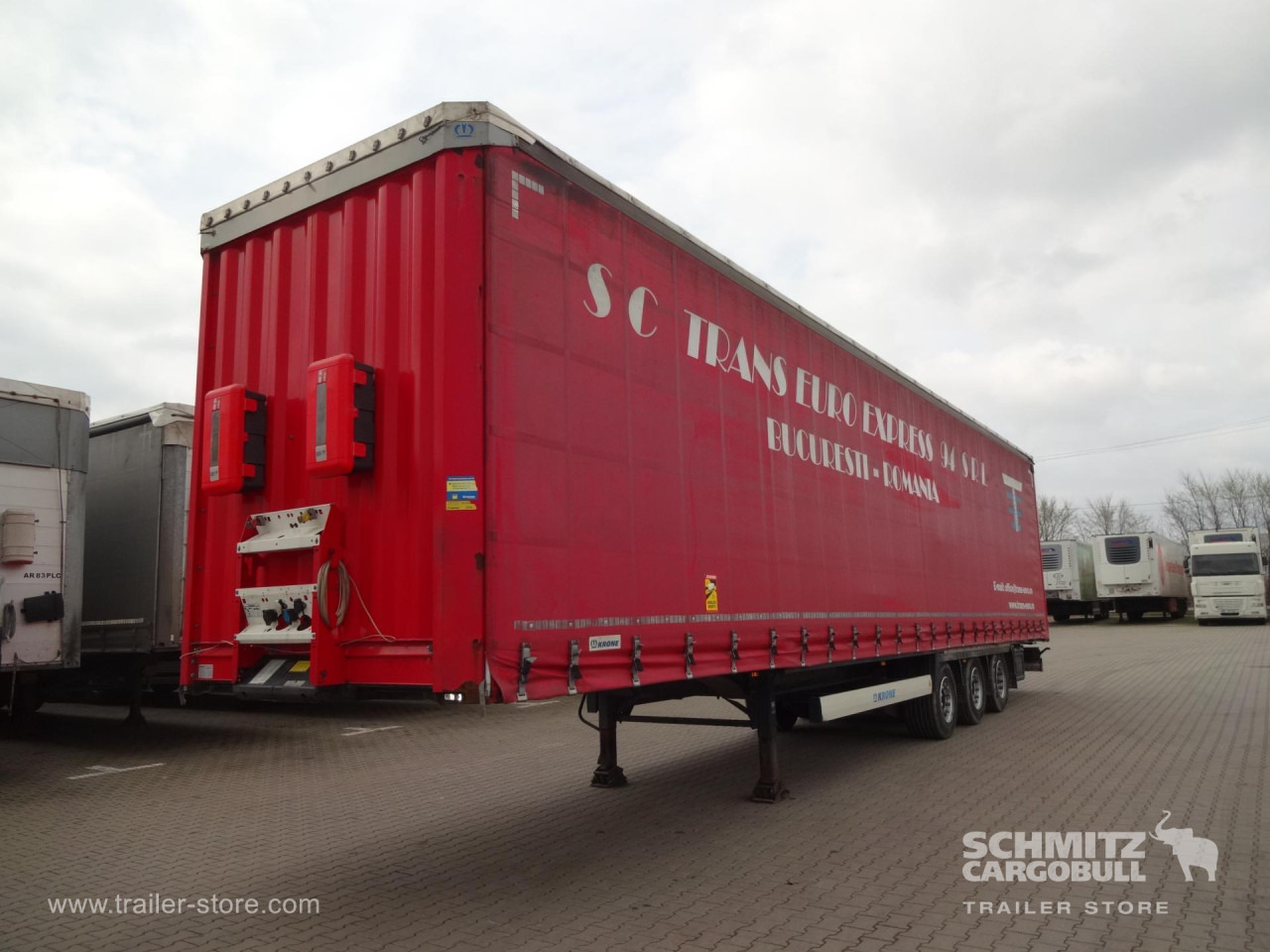KRONE Curtainsider Mega - Curtainsider semi-trailer: picture 4 KRONE Curtainsider Mega - Curtainsider semi-trailer: picture 4