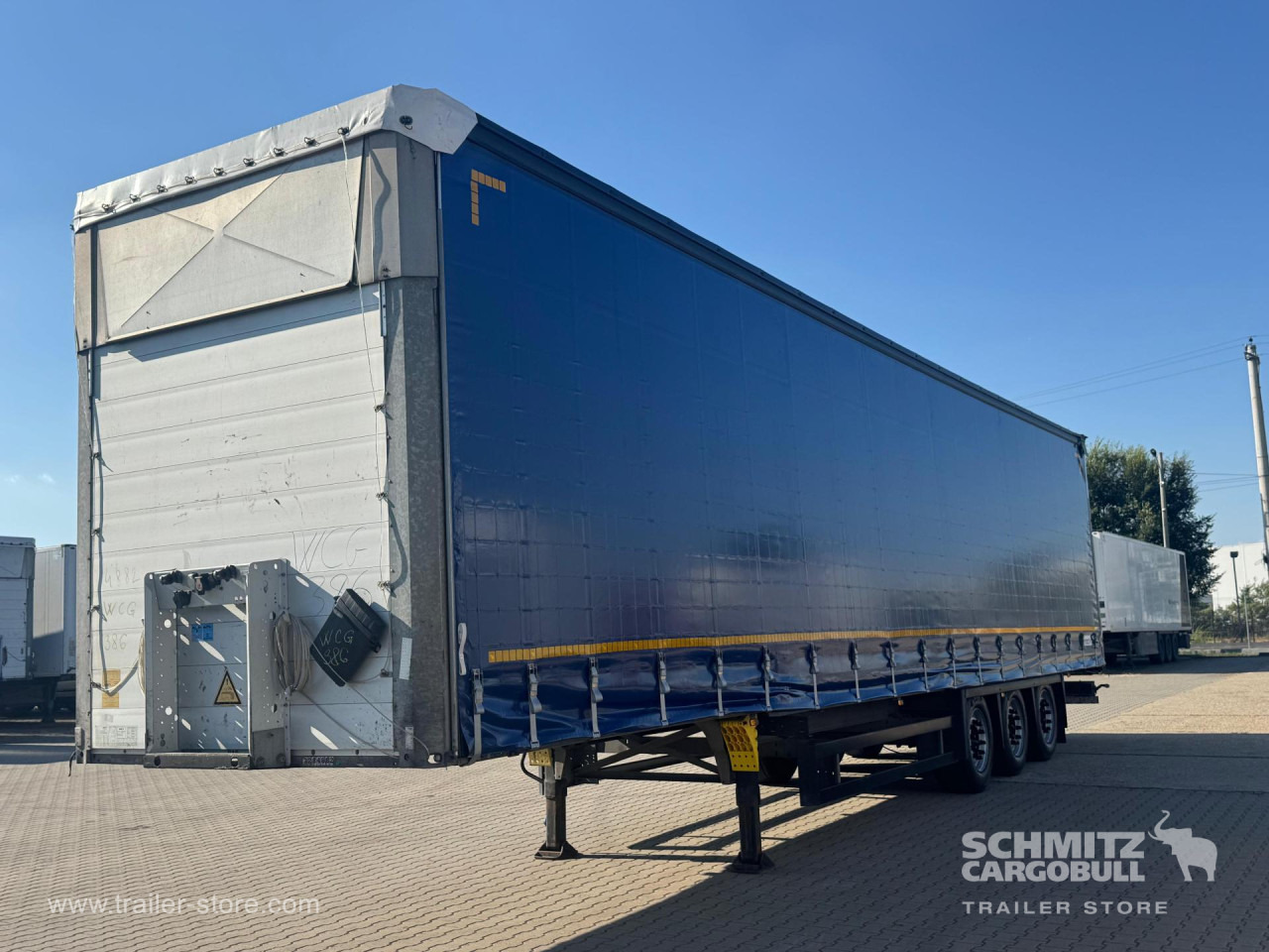 SCHMITZ Curtainsider Varios - Curtainsider semi-trailer: picture 4 SCHMITZ Curtainsider Varios - Curtainsider semi-trailer: picture 4