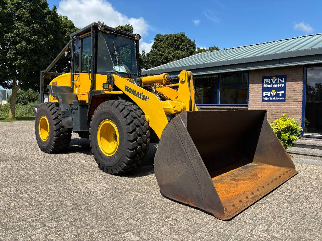 Leasing of  Komatsu WA 320-5 Komatsu WA 320-5: picture 6