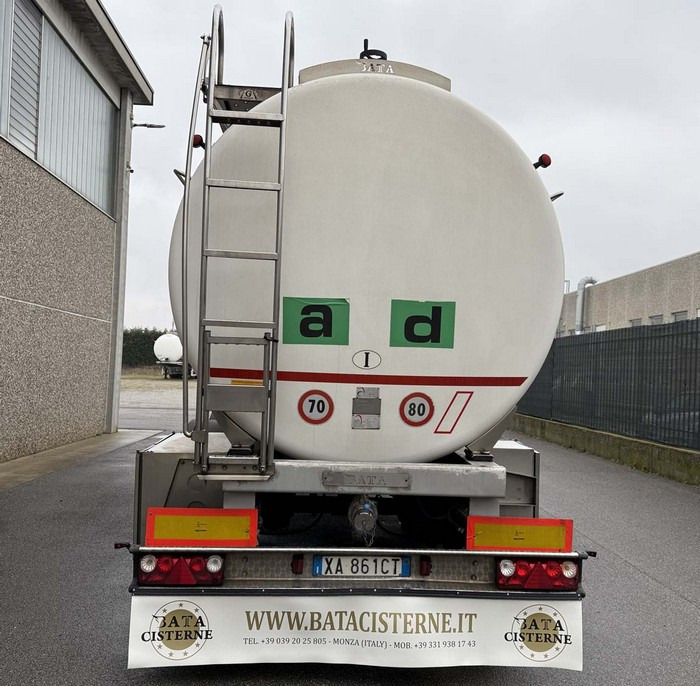 CISTERNA ALIMENTARE GRAPAR-ACERBI ANNO 2015 - Tank semi-trailer: picture 3 CISTERNA ALIMENTARE GRAPAR-ACERBI ANNO 2015 - Tank semi-trailer: picture 3