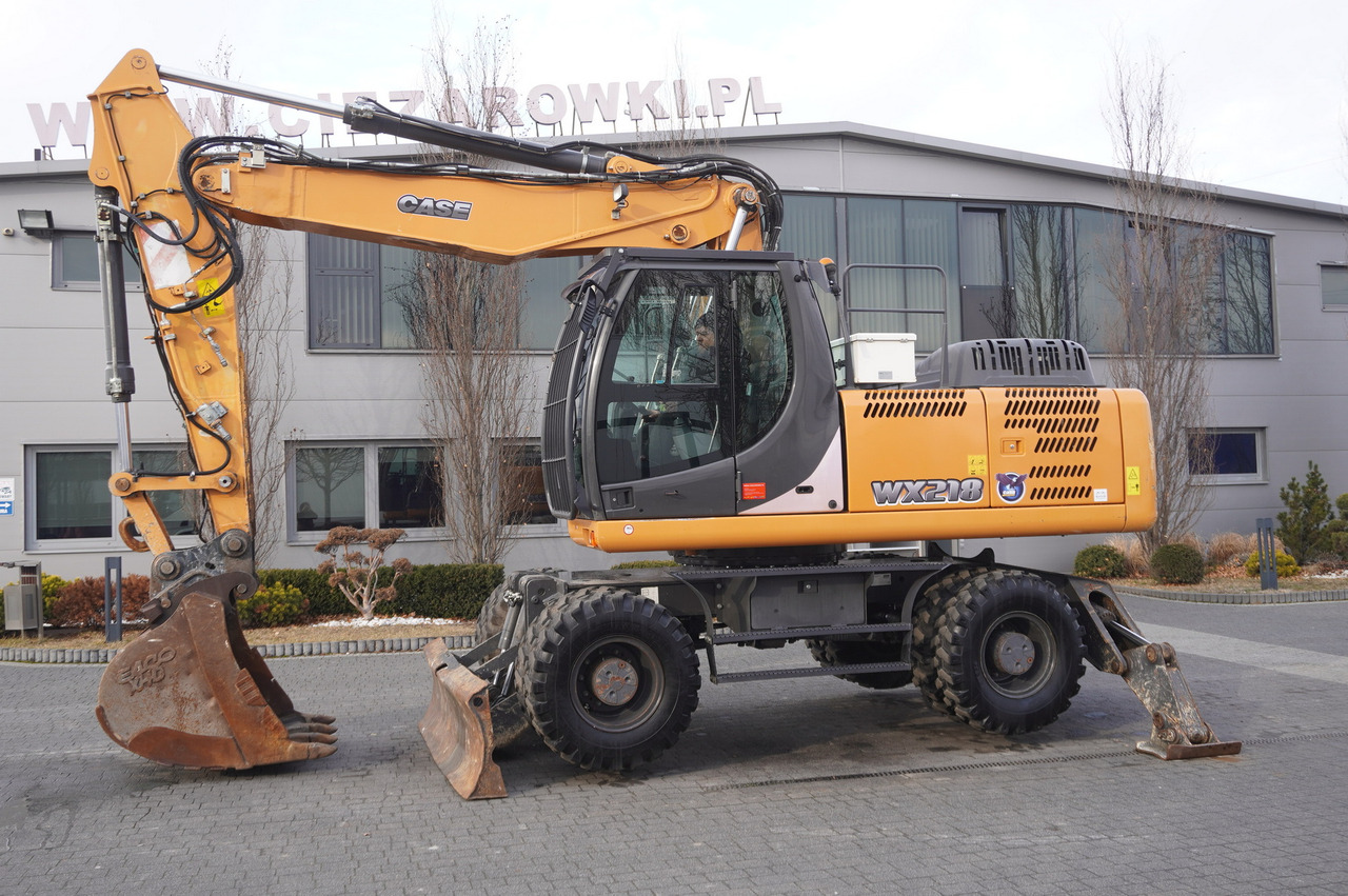 CASE WX218 / 23t wheeled excavator / 3 times folding arm - Wheel excavator: picture 3 CASE WX218 / 23t wheeled excavator / 3 times folding arm - Wheel excavator: picture 3