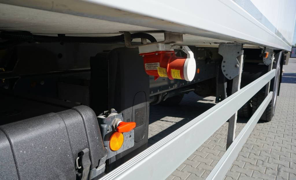 IVECO Eurocargo 190-280L 19t E6 / ATP/FRC to 2025 / Lamberet Refrigerator 22 pallets - Refrigerator truck: picture 4 IVECO Eurocargo 190-280L 19t E6 / ATP/FRC to 2025 / Lamberet Refrigerator 22 pallets - Refrigerator truck: picture 4