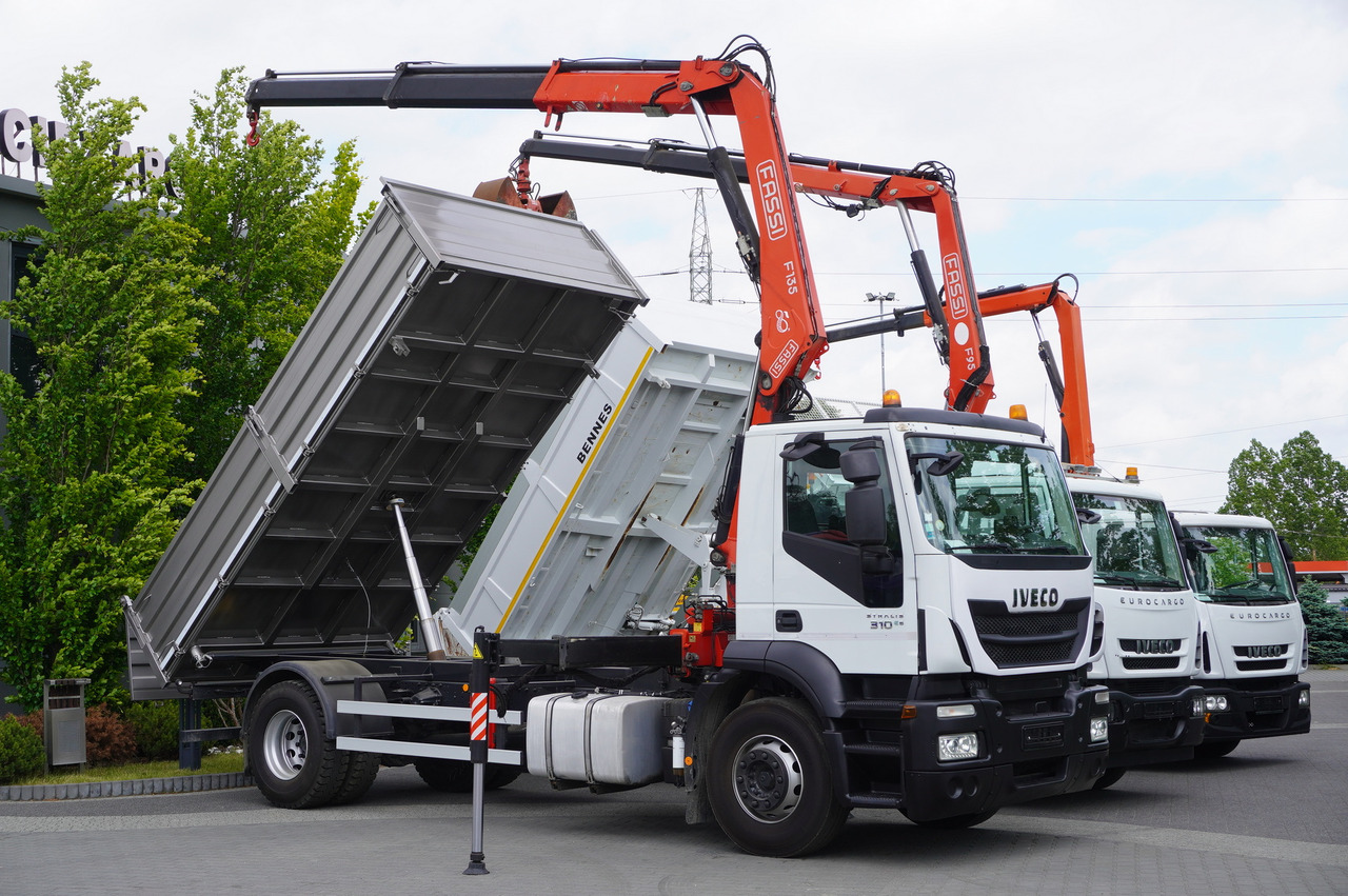 IVECO Stralis 310 E6 / NEW 3-sided tipper / Fassi F135 crane with remote control - Dropside/ Flatbed truck, Crane truck: picture 2 IVECO Stralis 310 E6 / NEW 3-sided tipper / Fassi F135 crane with remote control - Dropside/ Flatbed truck, Crane truck: picture 2