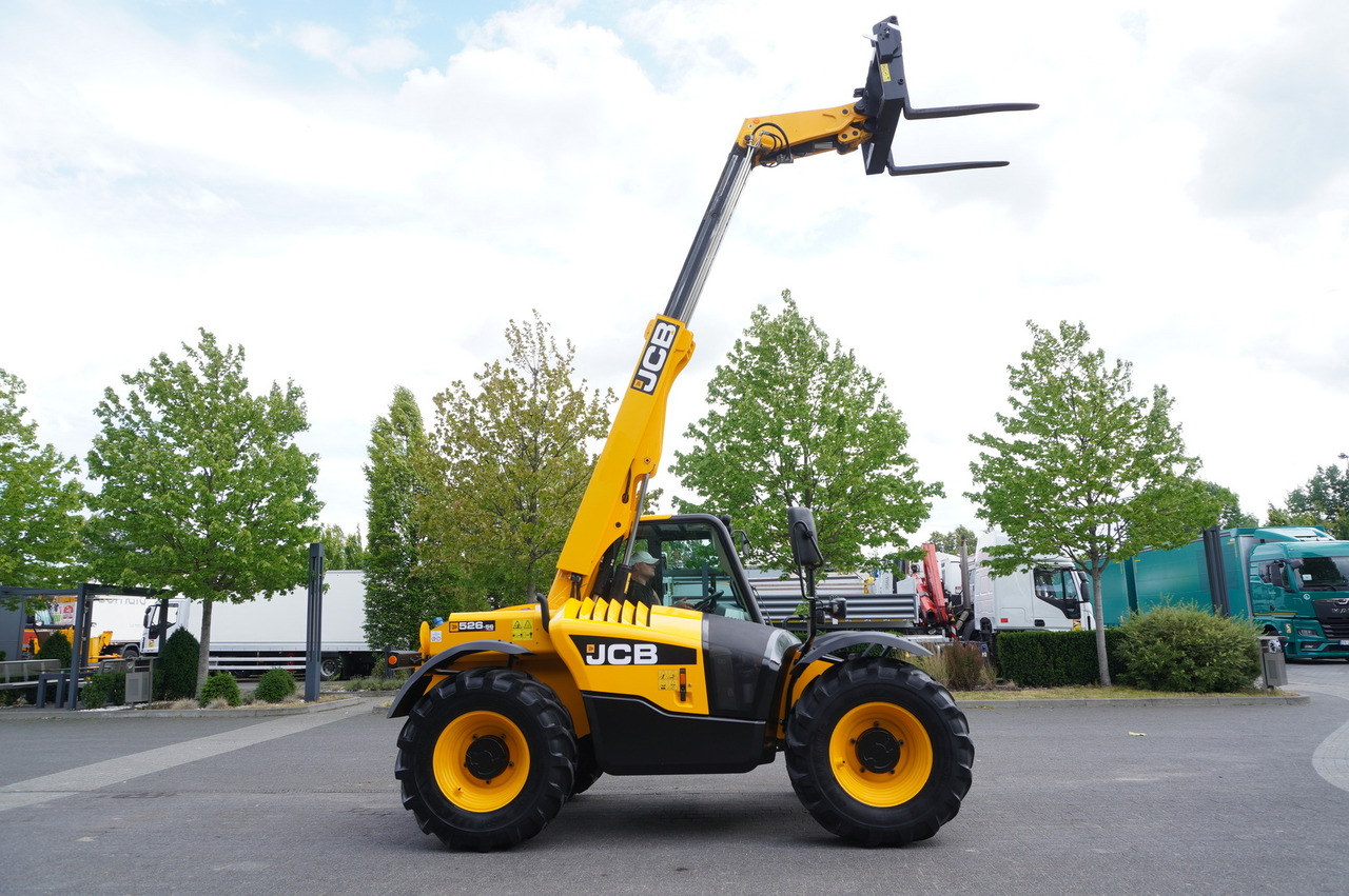 Leasing of JCB 526-56 AGRI Plus / 5.6 m telescopic loader / joystick JCB 526-56 AGRI Plus / 5.6 m telescopic loader / joystick: picture 13