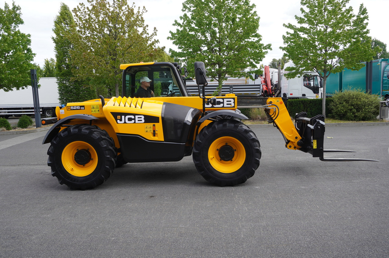 Leasing of JCB 526-56 AGRI Plus / 5.6 m telescopic loader / joystick JCB 526-56 AGRI Plus / 5.6 m telescopic loader / joystick: picture 16