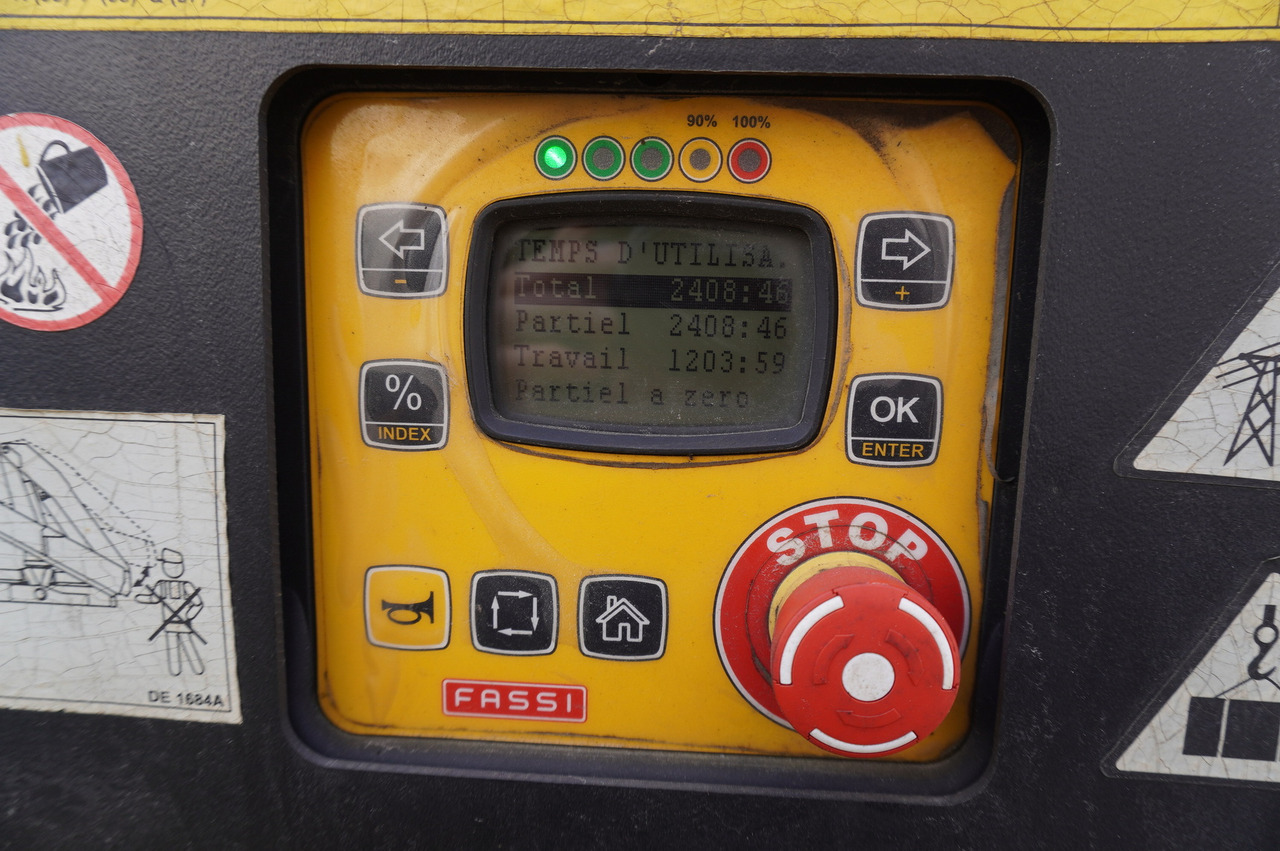 Crane truck MAN TGS 26.360 Flatbed / Fassi F175 7.7 T / steered 3rd axle: picture 9 Crane truck MAN TGS 26.360 Flatbed / Fassi F175 7.7 T / steered 3rd axle: picture 9