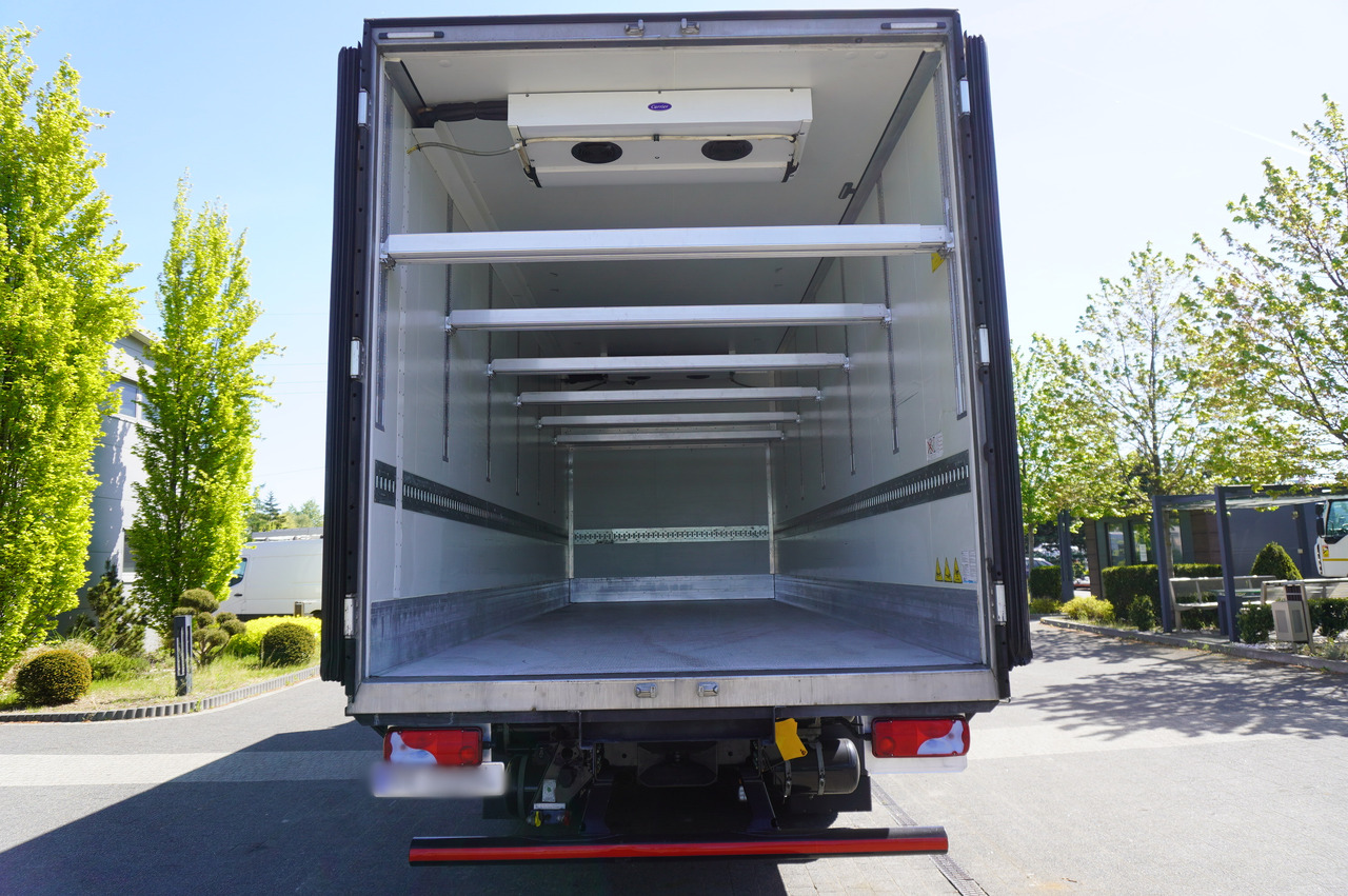 MAN TGX 26.510 / 2022 / New Krone refrigerator bitemperature / Dopplestock / Carrier Supra 1150 MT / 4 units - Refrigerator truck: picture 4 MAN TGX 26.510 / 2022 / New Krone refrigerator bitemperature / Dopplestock / Carrier Supra 1150 MT / 4 units - Refrigerator truck: picture 4