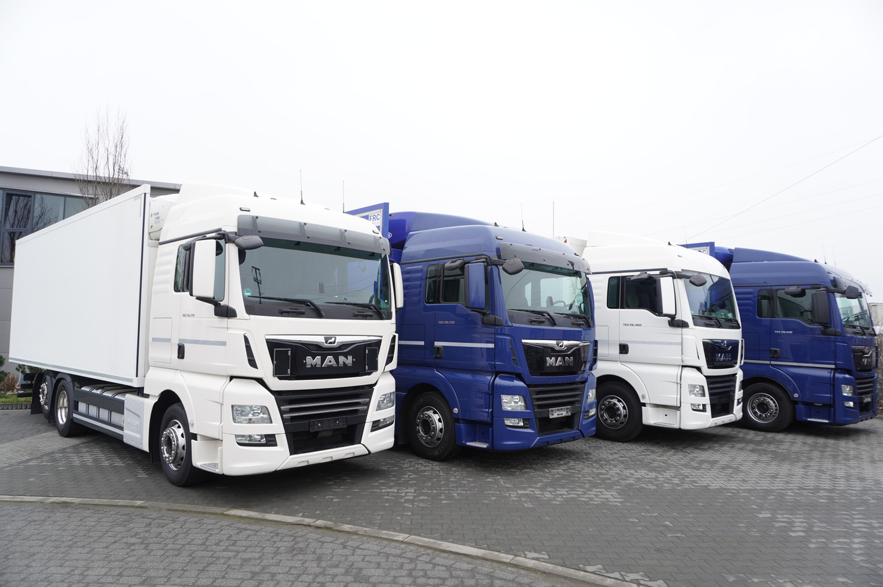MAN TGX 26.510 6×2 E6 2021 / ATP/FRC / Schmitz FLOWER refrigerator 19 pallets / steering axle / 2 units - Refrigerator truck: picture 1 MAN TGX 26.510 6×2 E6 2021 / ATP/FRC / Schmitz FLOWER refrigerator 19 pallets / steering axle / 2 units - Refrigerator truck: picture 1