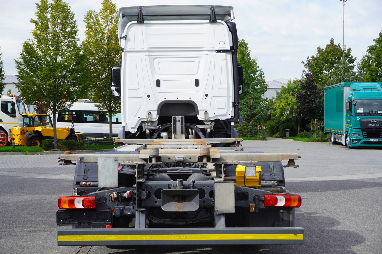 MERCEDES-BENZ Actros 2545 6×2 MP5 / Full ADR / 2 units - Container transporter/ Swap body truck: picture 5 MERCEDES-BENZ Actros 2545 6×2 MP5 / Full ADR / 2 units - Container transporter/ Swap body truck: picture 5