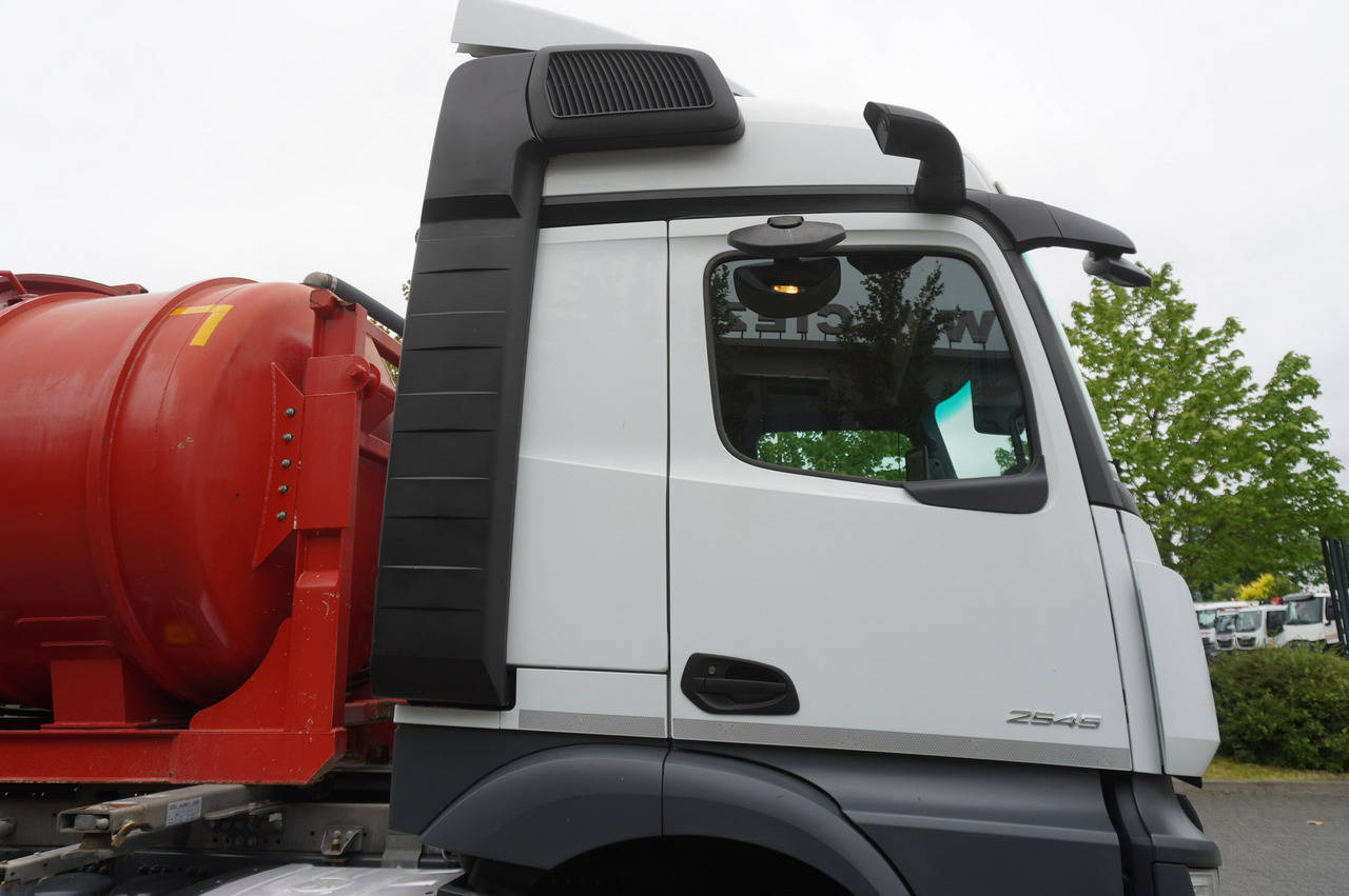 Leasing of MERCEDES-BENZ Actros 2545 6 × 2 MP5 / NEW septic barrel 13000 L MERCEDES-BENZ Actros 2545 6 × 2 MP5 / NEW septic barrel 13000 L: picture 27 Leasing of MERCEDES-BENZ Actros 2545 6 × 2 MP5 / NEW septic barrel 13000 L MERCEDES-BENZ Actros 2545 6 × 2 MP5 / NEW septic barrel 13000 L: picture 27