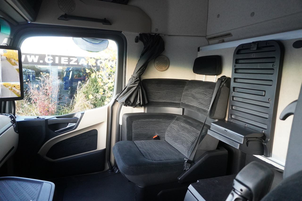 Leasing of MERCEDES-BENZ Actros 2546 MP5 6x2 / NEW Tow truck 9.5 m / Lounge cabin MERCEDES-BENZ Actros 2546 MP5 6x2 / NEW Tow truck 9.5 m / Lounge cabin: picture 27 Leasing of MERCEDES-BENZ Actros 2546 MP5 6x2 / NEW Tow truck 9.5 m / Lounge cabin MERCEDES-BENZ Actros 2546 MP5 6x2 / NEW Tow truck 9.5 m / Lounge cabin: picture 27