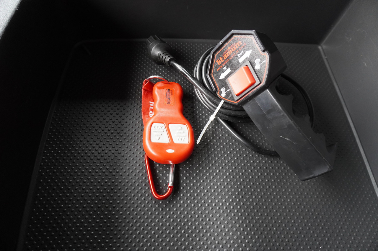 Tow truck MERCEDES-BENZ Atego 818 / E6 / NEW GALVANIZED tow truck: picture 19