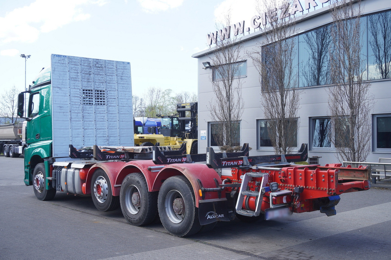 Mercedes-Benz Arocs 3563 8 × 4 / 630 HP / steered axle / Logging superstructure - Crane truck: picture 5 Mercedes-Benz Arocs 3563 8 × 4 / 630 HP / steered axle / Logging superstructure - Crane truck: picture 5
