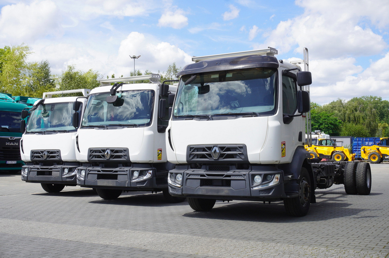 RENAULT D16 / Chassis 7.5 m / Differential lock / 170 tho. km / 3 units - Container transporter/ Swap body truck: picture 4 RENAULT D16 / Chassis 7.5 m / Differential lock / 170 tho. km / 3 units - Container transporter/ Swap body truck: picture 4