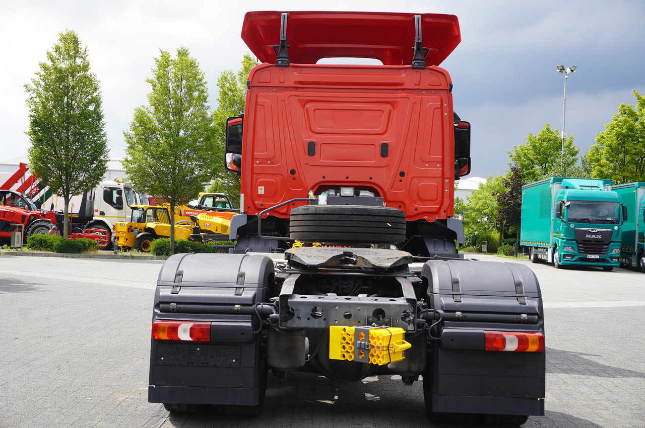 MERCEDES-BENZ Actros 1833 tractor unit / 260 tho. km - Tractor unit: picture 3 MERCEDES-BENZ Actros 1833 tractor unit / 260 tho. km - Tractor unit: picture 3