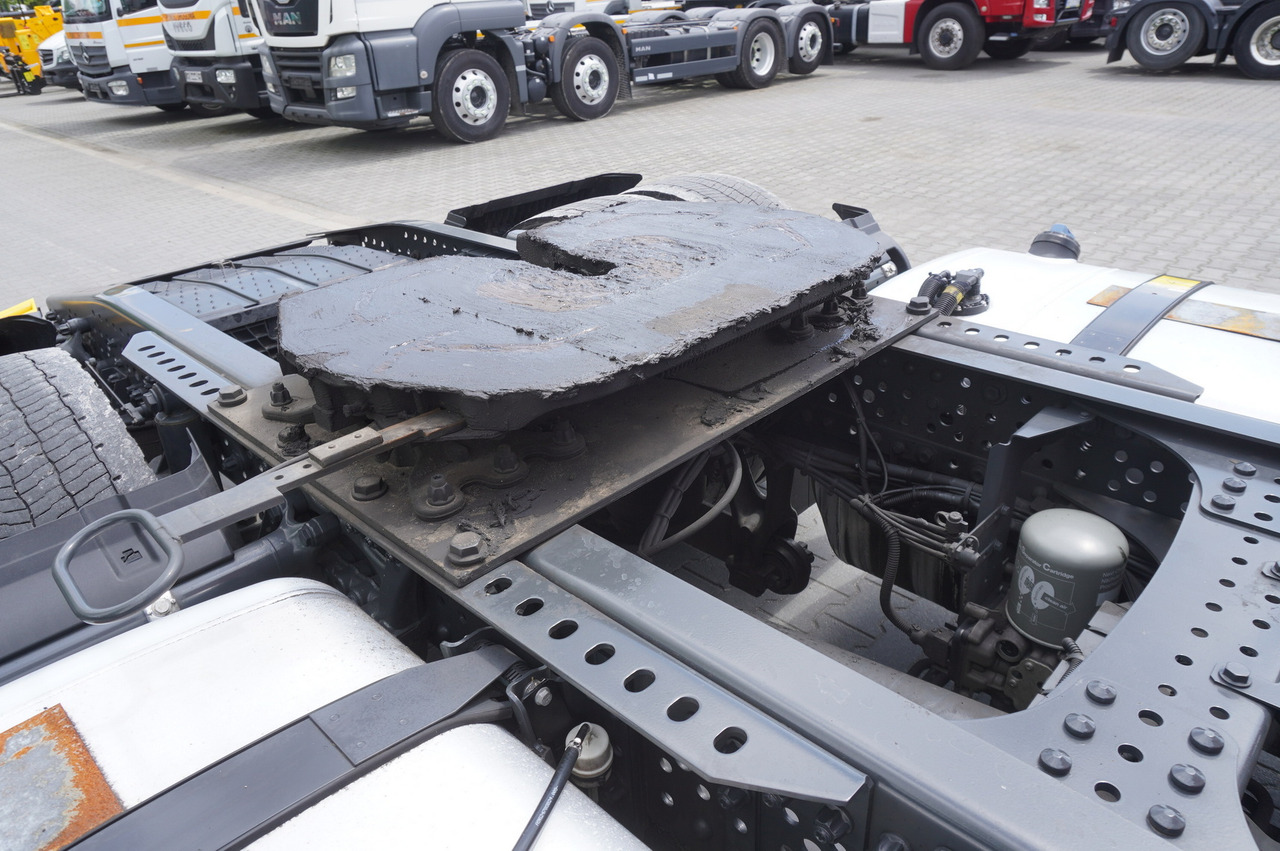 MERCEDES-BENZ Actros 1845 L Big Space / 2023 tractor unit / 2 units - Tractor unit: picture 5 MERCEDES-BENZ Actros 1845 L Big Space / 2023 tractor unit / 2 units - Tractor unit: picture 5