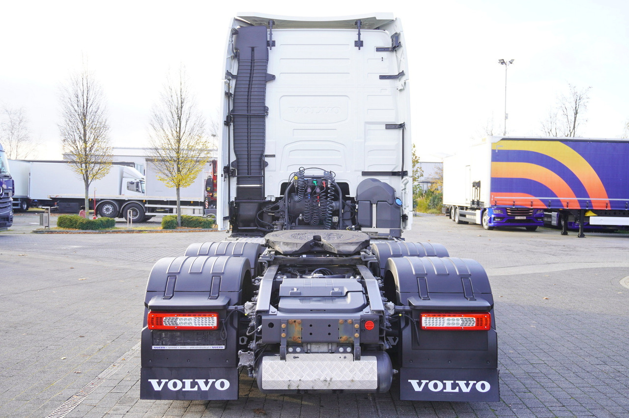 VOLVO FH 500 6x2 Globetrotter XL tractor unit / 2023 / 114 thousand km - Tractor unit: picture 4 VOLVO FH 500 6x2 Globetrotter XL tractor unit / 2023 / 114 thousand km - Tractor unit: picture 4