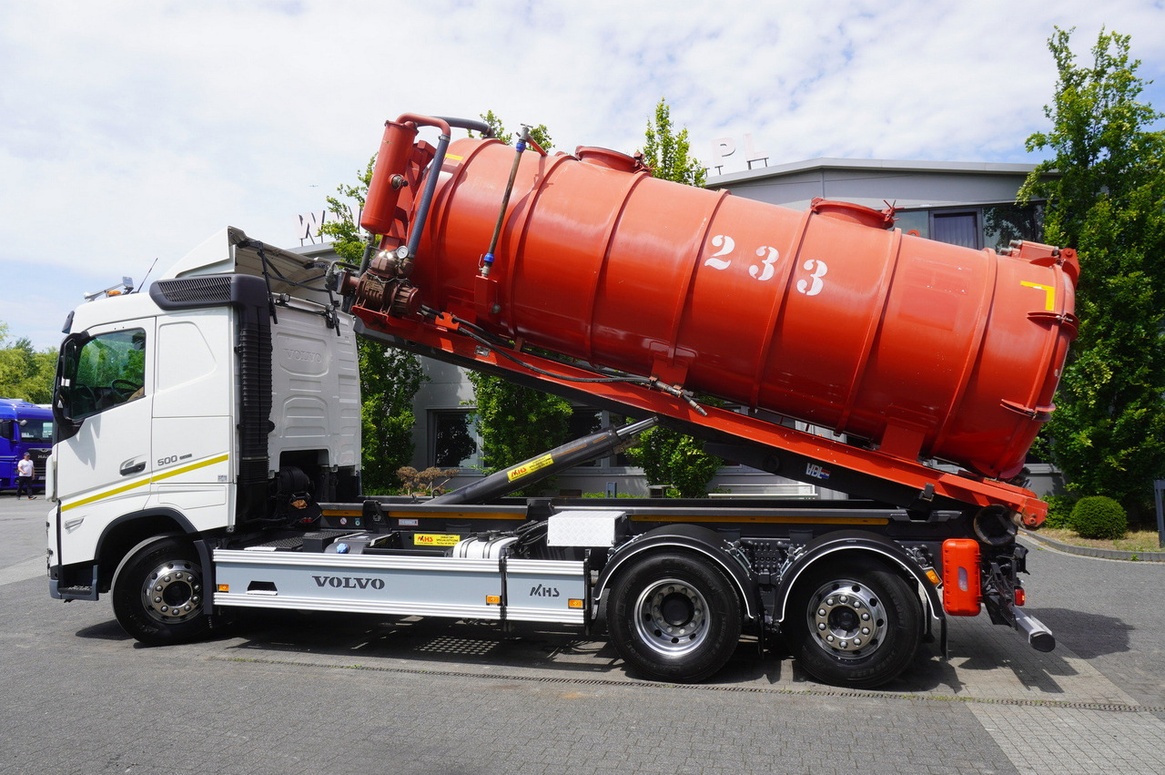 VOLVO Volvo FH 500 / Septic barrel 13000 l / Hook lift 21 t / 2022 / 3rd axle steered / 2 units - Slurry tanker: picture 3 VOLVO Volvo FH 500 / Septic barrel 13000 l / Hook lift 21 t / 2022 / 3rd axle steered / 2 units - Slurry tanker: picture 3