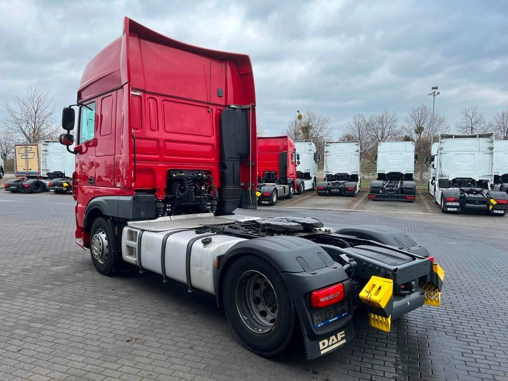 DAF XF 480 FT SSC MX-Engine Brake ADR-AT 2 x Tank - Tractor unit: picture 3 DAF XF 480 FT SSC MX-Engine Brake ADR-AT 2 x Tank - Tractor unit: picture 3