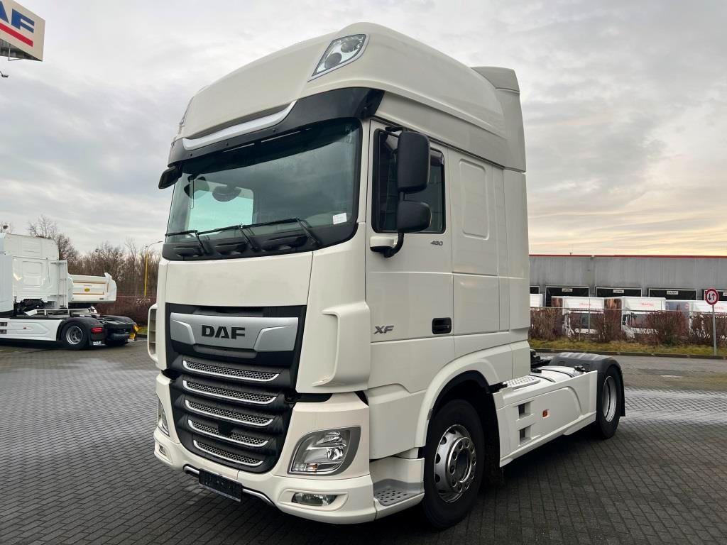 DAF XF 480 FT Super Space Cab Retarder 2xTank 1185 L - Tractor unit: picture 2 DAF XF 480 FT Super Space Cab Retarder 2xTank 1185 L - Tractor unit: picture 2