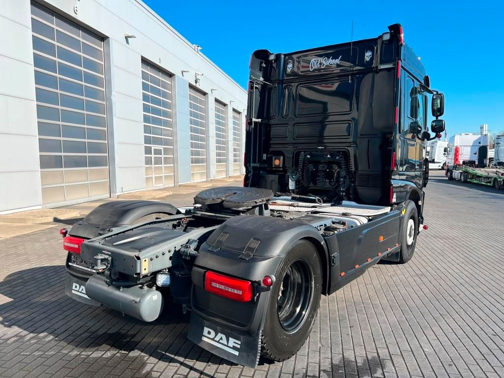 DAF XF 530 FT SC 4x4 PXP Intarder Kipphydraulik - Tractor unit: picture 4 DAF XF 530 FT SC 4x4 PXP Intarder Kipphydraulik - Tractor unit: picture 4
