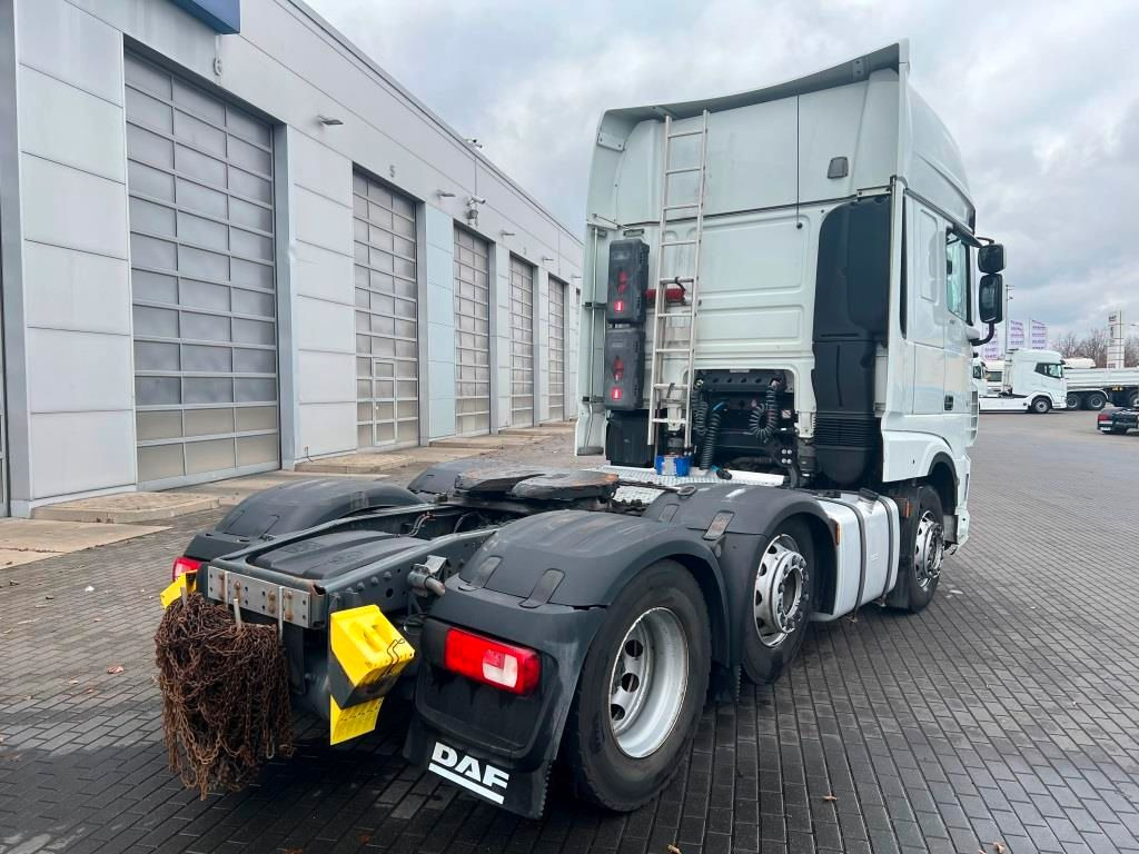 DAF XF 530 FTG 6x2 Retarder Liftlenkachse zZGG 64.5t - Tractor unit: picture 4 DAF XF 530 FTG 6x2 Retarder Liftlenkachse zZGG 64.5t - Tractor unit: picture 4