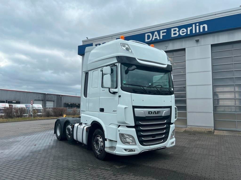 DAF XF 530 FTG 6x2 Retarder Liftlenkachse zZGG 64.5t - Tractor unit: picture 1 DAF XF 530 FTG 6x2 Retarder Liftlenkachse zZGG 64.5t - Tractor unit: picture 1