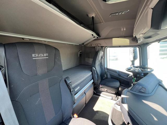 DAF XFn 480 FT Intarder 2xTank 1.105 L Vollspoiler - Tractor unit: picture 4 DAF XFn 480 FT Intarder 2xTank 1.105 L Vollspoiler - Tractor unit: picture 4