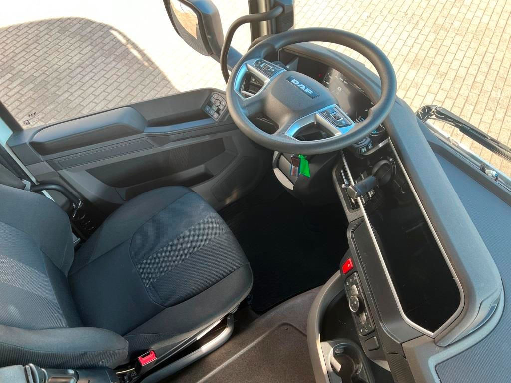 DAF XFn 480 FT Intarder 2xTank 1.105 L Vollspoiler - Tractor unit: picture 5 DAF XFn 480 FT Intarder 2xTank 1.105 L Vollspoiler - Tractor unit: picture 5