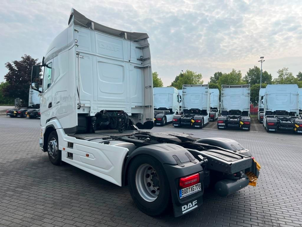 DAF XG 480 FT TraXon ZF-Intarder 2x Tank 1.195 Liter - Tractor unit: picture 3 DAF XG 480 FT TraXon ZF-Intarder 2x Tank 1.195 Liter - Tractor unit: picture 3