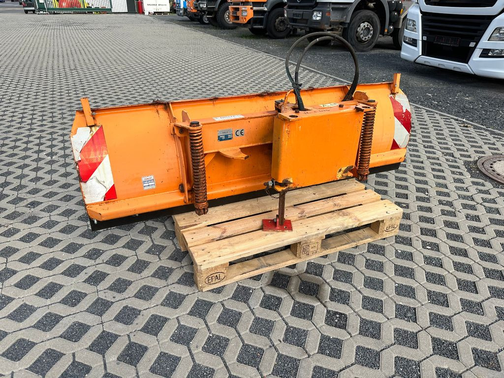 Schneepflug 1900 mm - Snow plough: picture 4 Schneepflug 1900 mm - Snow plough: picture 4