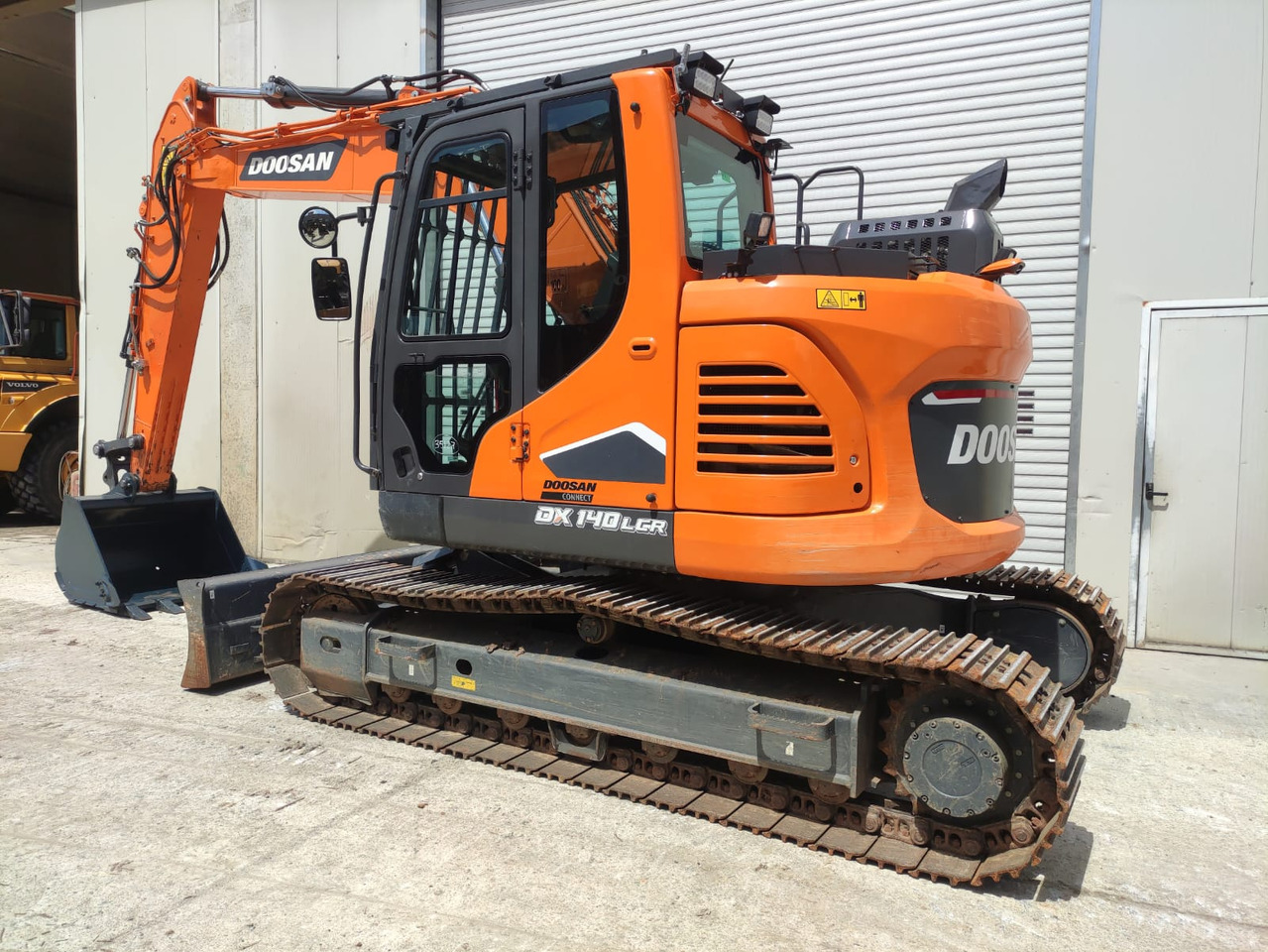 DOOSAN DX140LCR-7 - Crawler excavator: picture 2 DOOSAN DX140LCR-7 - Crawler excavator: picture 2