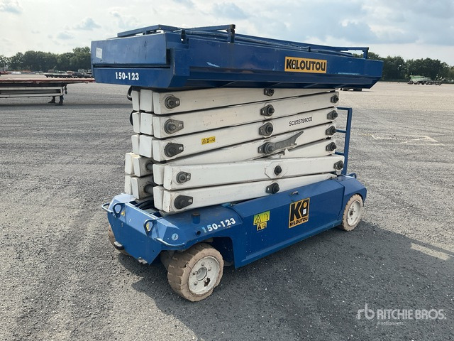 2008 PB Lifttechnik S151-12E Electric (Inoperable) Scissor Lift - Scissor lift: picture 3 2008 PB Lifttechnik S151-12E Electric (Inoperable) Scissor Lift - Scissor lift: picture 3
