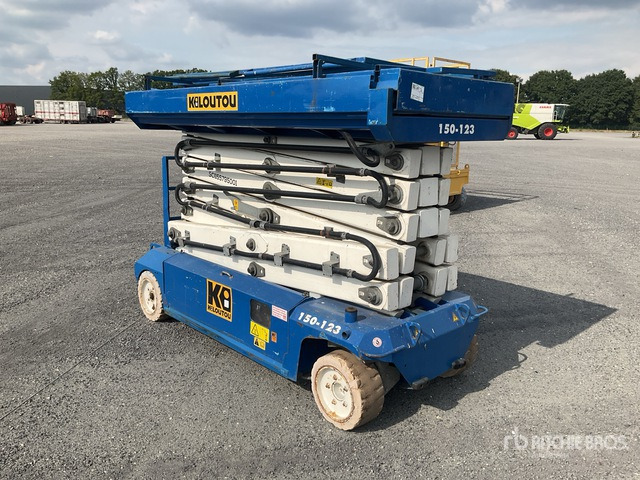 2008 PB Lifttechnik S151-12E Electric (Inoperable) Scissor Lift - Scissor lift: picture 4 2008 PB Lifttechnik S151-12E Electric (Inoperable) Scissor Lift - Scissor lift: picture 4