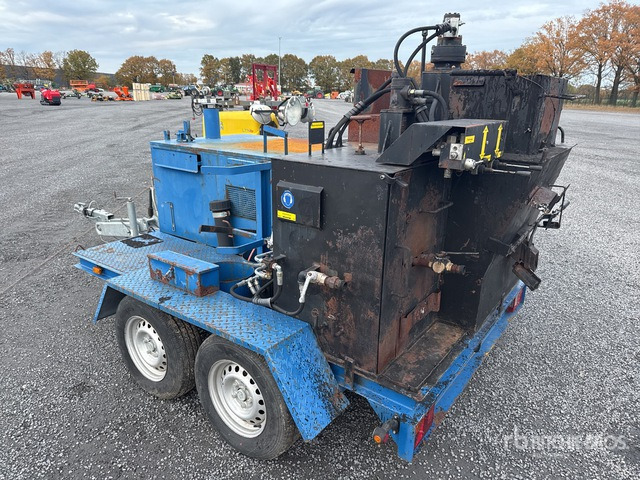 2010 Richard Rupprecht GmbH 230-RW Asphalt Distributor Trailer - Asphalt distributor: picture 2 2010 Richard Rupprecht GmbH 230-RW Asphalt Distributor Trailer - Asphalt distributor: picture 2