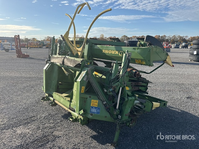 2013 Krone Easy Collect 903 Combine Header - Forage harvester attachment: picture 3 2013 Krone Easy Collect 903 Combine Header - Forage harvester attachment: picture 3