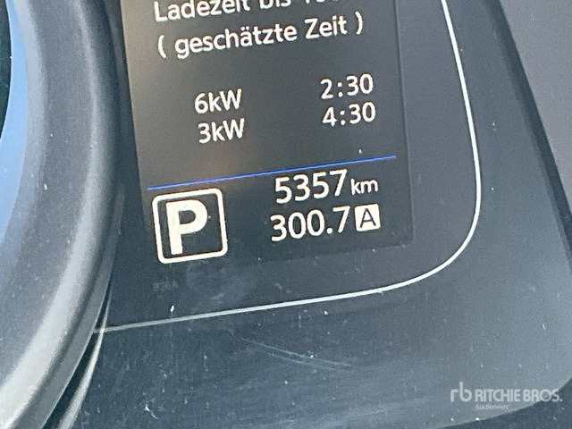 2021 Nissan e-NV200 4x2 Electric Flatbed Truck - Dropside/ Flatbed truck: picture 2 2021 Nissan e-NV200 4x2 Electric Flatbed Truck - Dropside/ Flatbed truck: picture 2