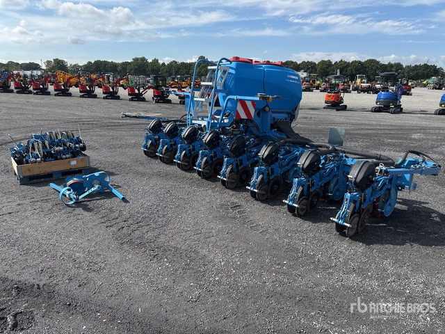 2022 Lemken Azurit 10K Planter - Seed drill: picture 1 2022 Lemken Azurit 10K Planter - Seed drill: picture 1