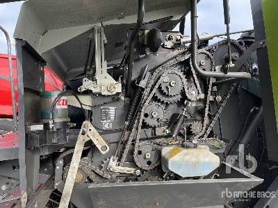 Round baler CLAAS ROLLANT 454: picture 18