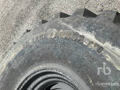 FIRESTONE 1250/50R32 Quantity of (2) (Unused) - Wheel and tire package: picture 3 FIRESTONE 1250/50R32 Quantity of (2) (Unused) - Wheel and tire package: picture 3